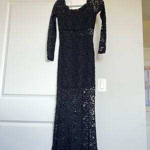 Lace formal dress to attend wedding or prom
